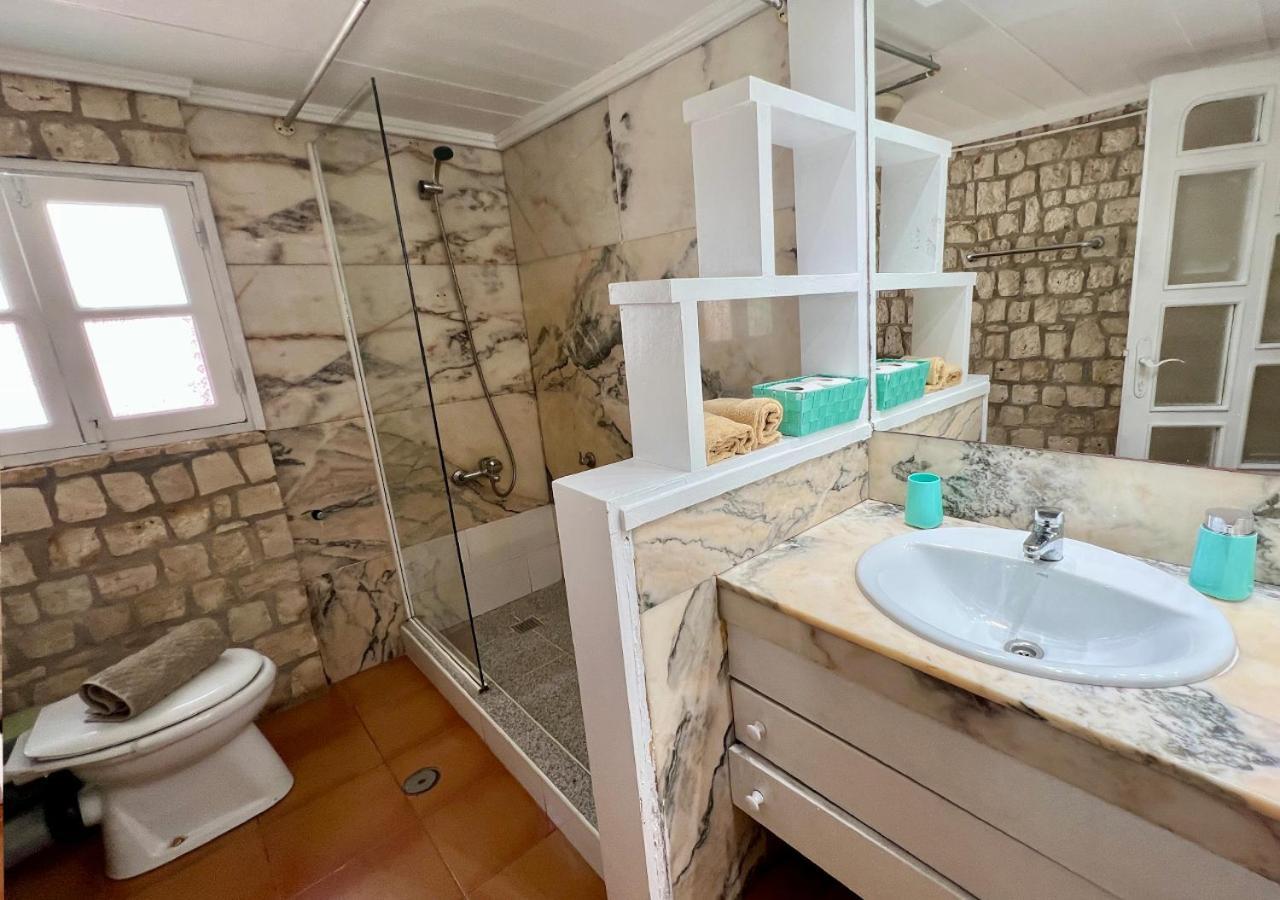 Vista Mar - Seafront Holiday Apartments سانتا ماريا المظهر الخارجي الصورة
