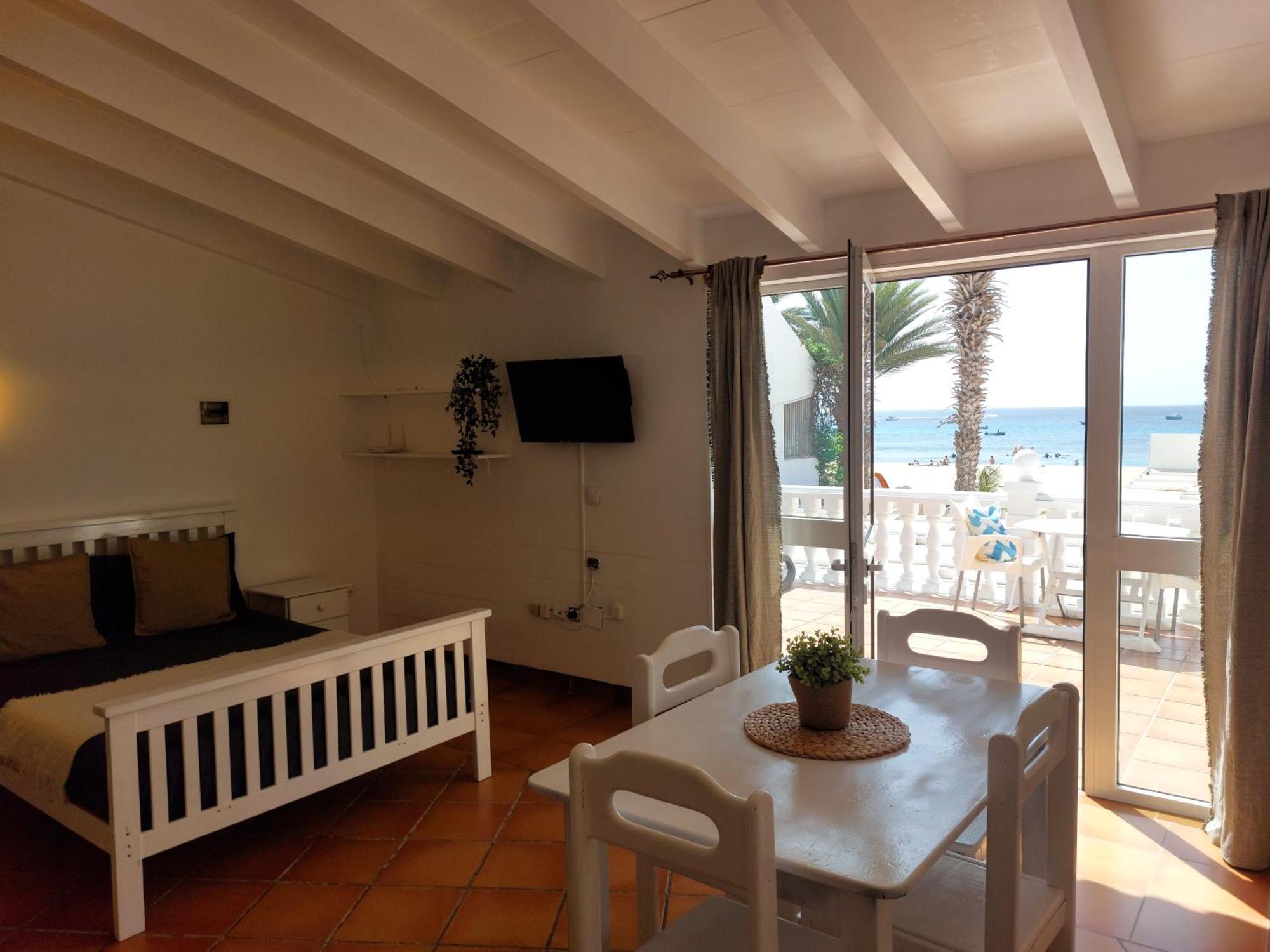 Vista Mar - Seafront Holiday Apartments سانتا ماريا المظهر الخارجي الصورة